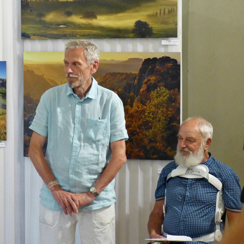 Fotogalerie z vernisáže Jardy ŠVECE Fotogalerie z vernisáže Jardy ŠVECE