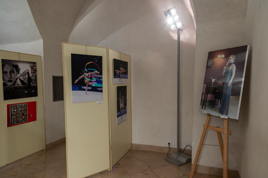 Fotogalerie z vernisáže Romana KŘÍŽE