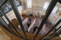 Fotografie z instalace výstavy v Dolních Kounicích
