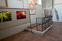 Instalace výstavy v Dolních Kounicích