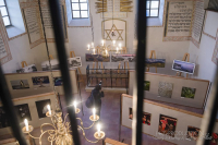 Fotografie z instalace výstavy v Dolních Kounicích